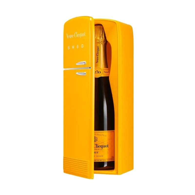 Veuve Clicquot Brut SMEG Fridge Gift Box 750mL