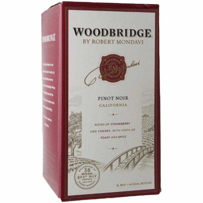 Woodbridge By Robert Mondavi Pinot Noir  BOXED 3.0 Liter