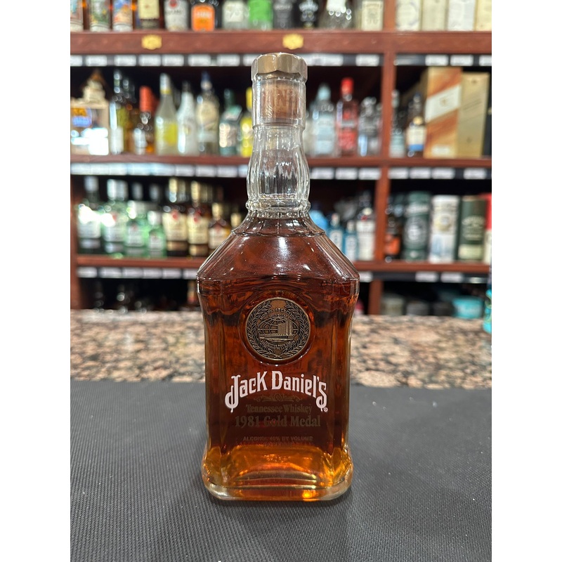 1981 Jack Daniel's Gold Medal Series Tennessee Whiskey Vintage